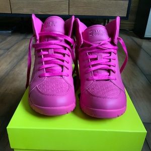 Zumba Energy Boss hot fuchsia size 8.5